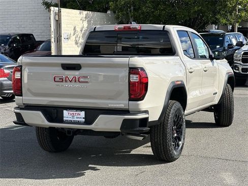New 2026 GMC Canyon Elevation image 4