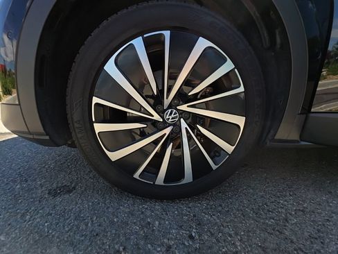 Certified 2023 Volkswagen ID.4 Pro S Plus AWD/4WD image 25
