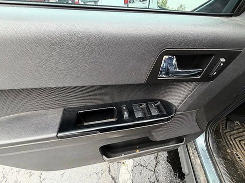 Used 2012 Ford Escape Limited FWD image 9