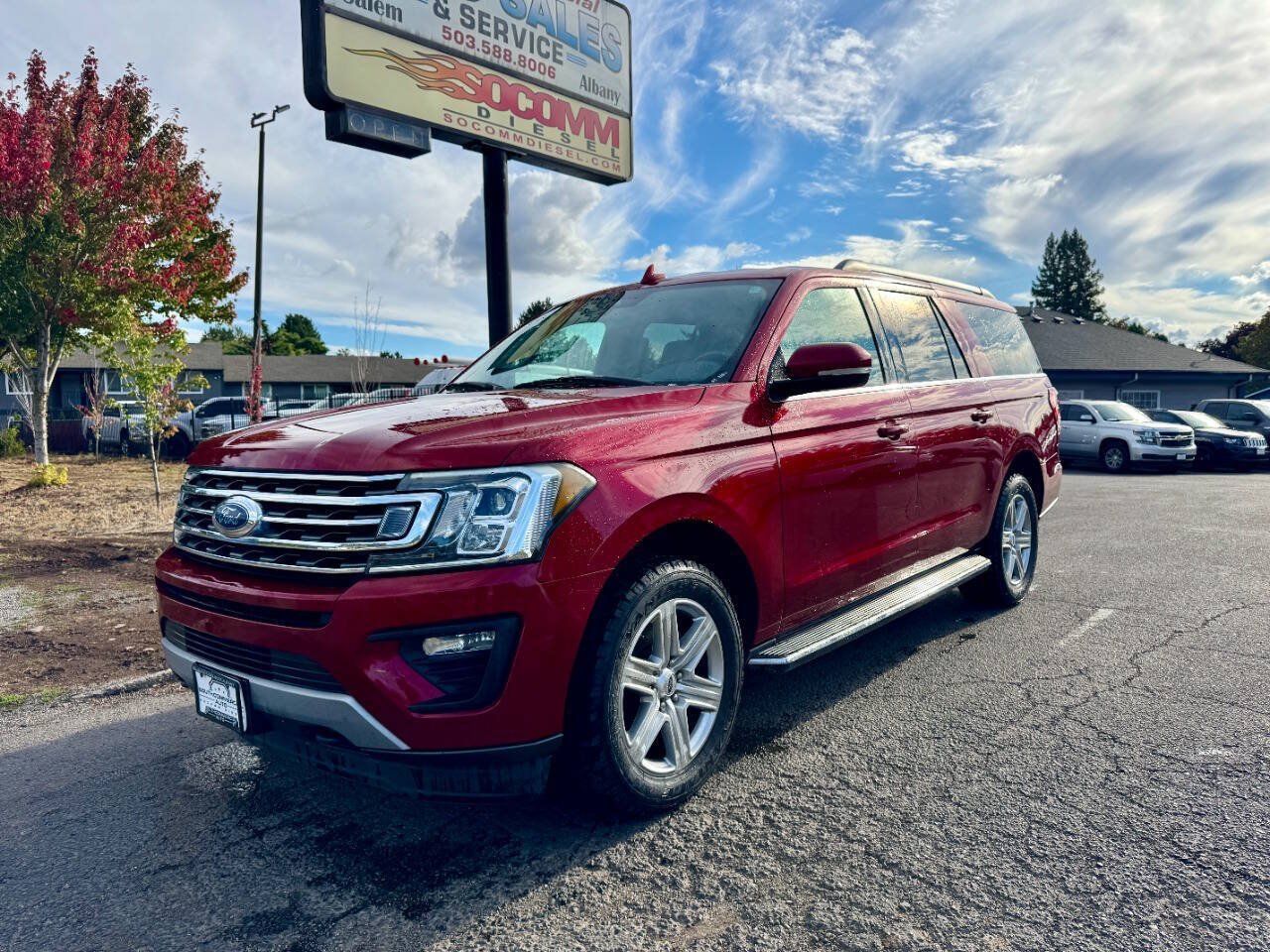 Used 2019 Ford Expedition Max XLT w/ Equipment Group 202A AWD/4WD image 1