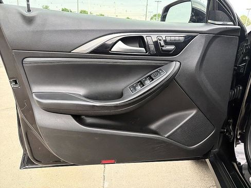 Used 2017 INFINITI QX30 Premium w/ Cargo Package AWD/4WD image 11