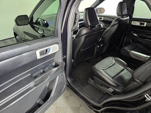 Used 2020 Ford Explorer ST w/ ST Street Pack AWD/4WD image 17