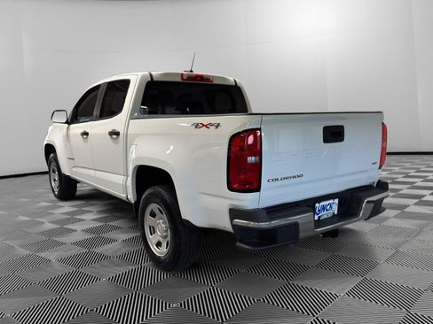 Used 2022 Chevrolet Colorado W/T AWD/4WD image 3