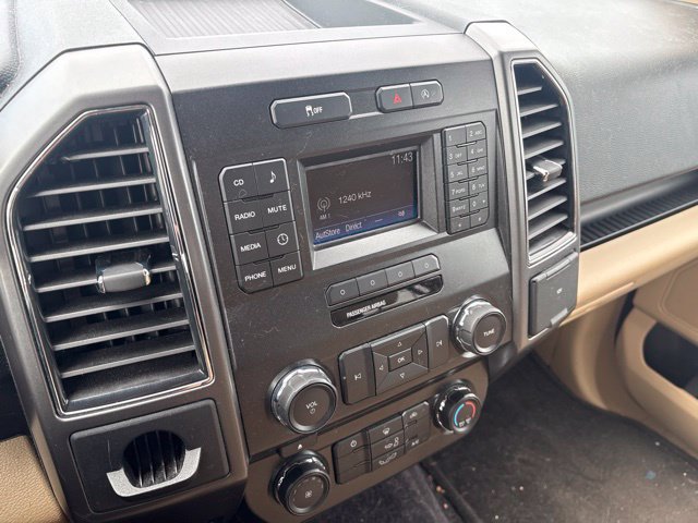 Used 2017 Ford F150 XLT RWD image 11