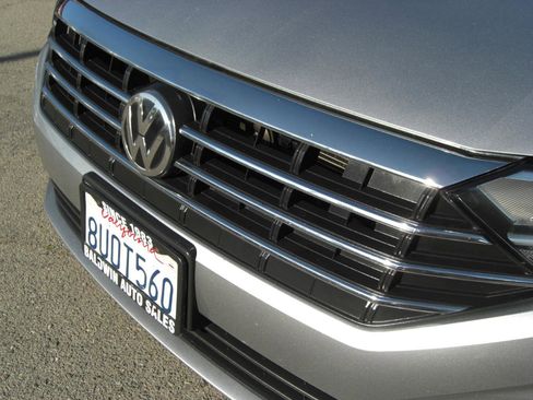Used 2020 Volkswagen Jetta S w/ Driver Assistance Package FWD image 17