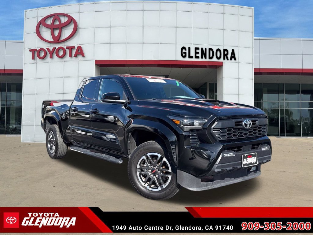 Certified 2025 Toyota Tacoma TRD Sport RWD image 1