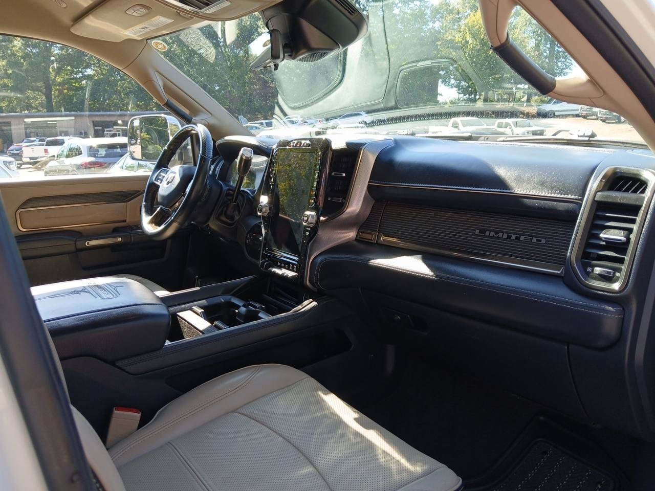 Used 2021 RAM 2500 Limited AWD/4WD image 17