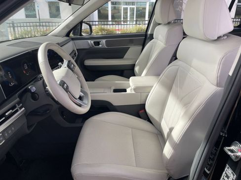 Used 2025 Hyundai Santa Fe SEL image 29