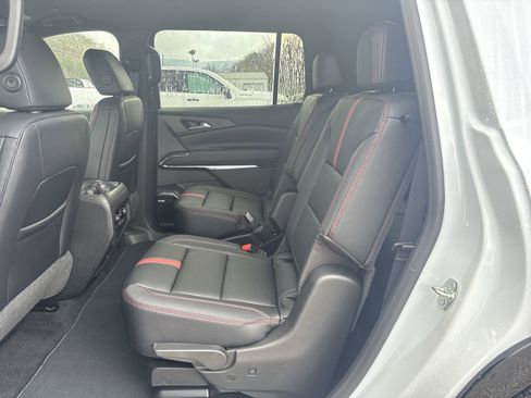 New 2026 Chevrolet Traverse RS image 24