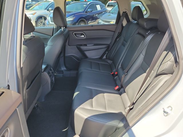 Certified 2021 Nissan Rogue SL FWD image 13