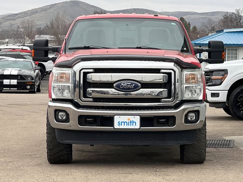 Used 2014 Ford F250 Lariat w/ Lariat Interior Package image 9