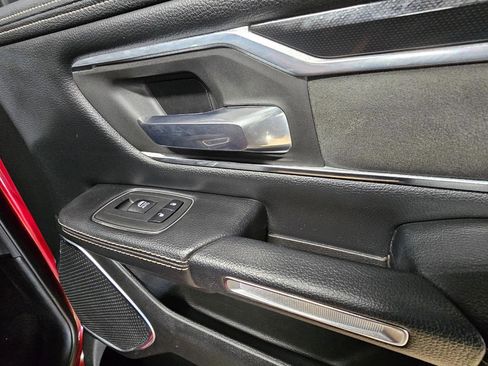 Used 2019 RAM 1500 Laramie w/ Sport Appearance Package image 10