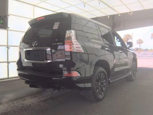 Used 2020 Lexus GX 460 Premium w/ Premium Package AWD/4WD image 4