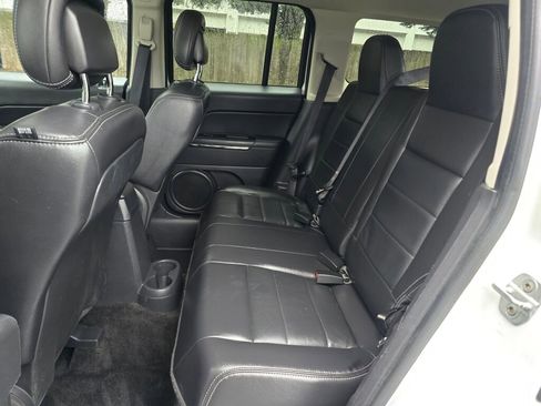 Used 2014 Jeep Patriot Limited w/ Sun/Sound Group image 24