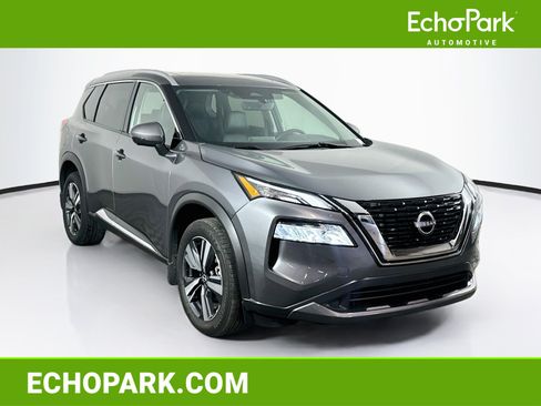 Used 2023 Nissan Rogue SL FWD image 1