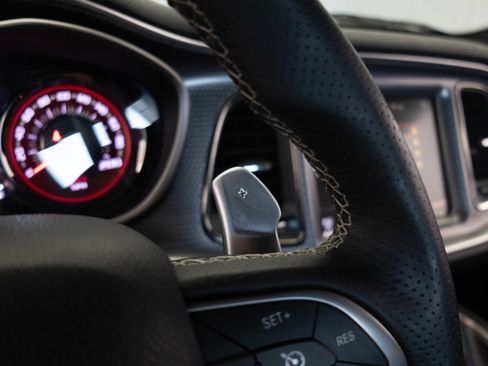 Used 2015 Dodge Challenger SRT Hellcat image 54