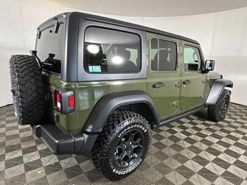 Used 2023 Jeep Wrangler Unlimited w/ Cold Weather Group AWD/4WD image 2