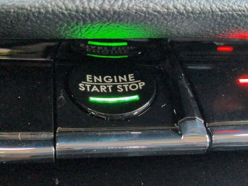 New 2026 Lincoln Corsair Premiere image 32