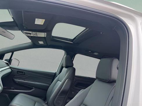 New 2026 Honda Odyssey Sport-L image 11