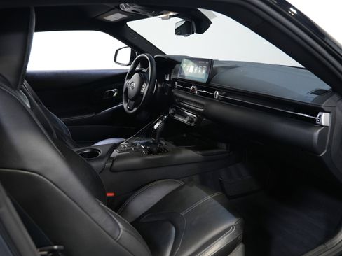 Used 2021 Toyota Supra Premium w/ Driver Assist Package image 29