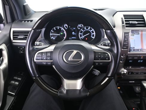 Used 2021 Lexus GX 460 Luxury w/ Accessory Package image 33