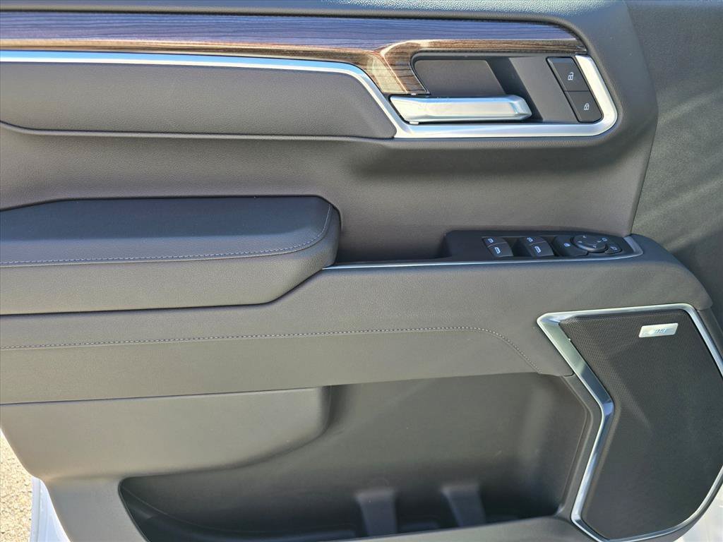 New 2026 Chevrolet Silverado 1500 RST AWD/4WD image 8