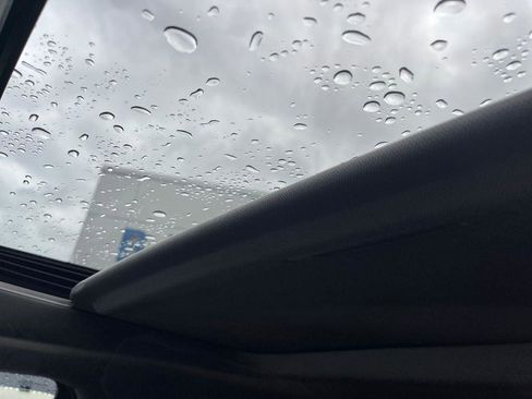 Used 2022 GMC Sierra 1500 Denali w/ Technology Package image 18