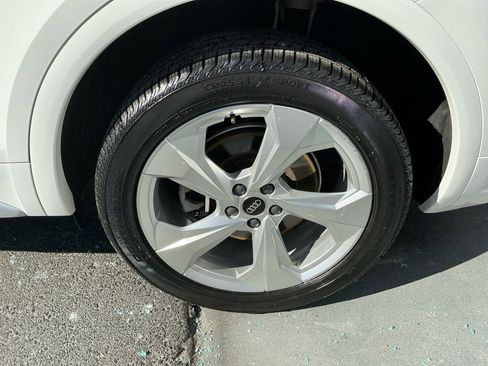 Used 2023 Audi Q5 2.0T Premium Plus w/ Premium Plus Package image 27