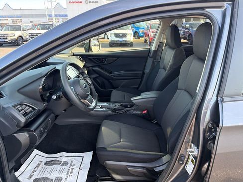 Used 2023 Subaru Crosstrek 2.0i image 9