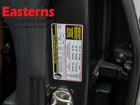 Used 2022 Audi Q8 Prestige w/ Prestige Package image 46