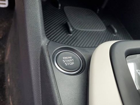 New 2025 Kia K4 GT-Line Turbo FWD image 21