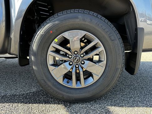 New 2026 Nissan Frontier SV w/ SV Convenience Package image 19