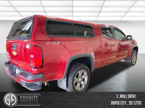 Used 2015 Chevrolet Colorado Z71 AWD/4WD image 11