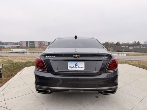 Used 2020 Kia K900 Luxury image 7