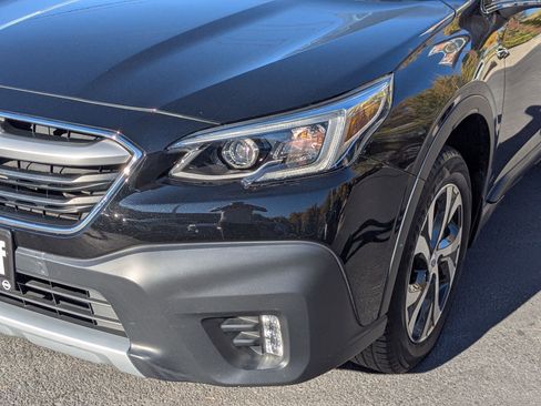 Used 2022 Subaru Outback Limited XT image 12