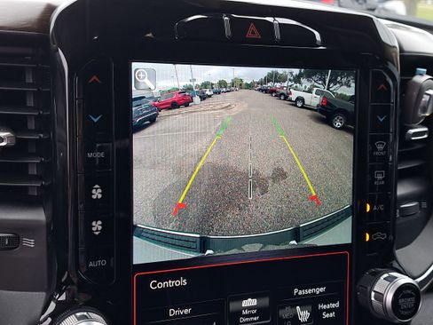 Used 2021 RAM 1500 Laramie image 21