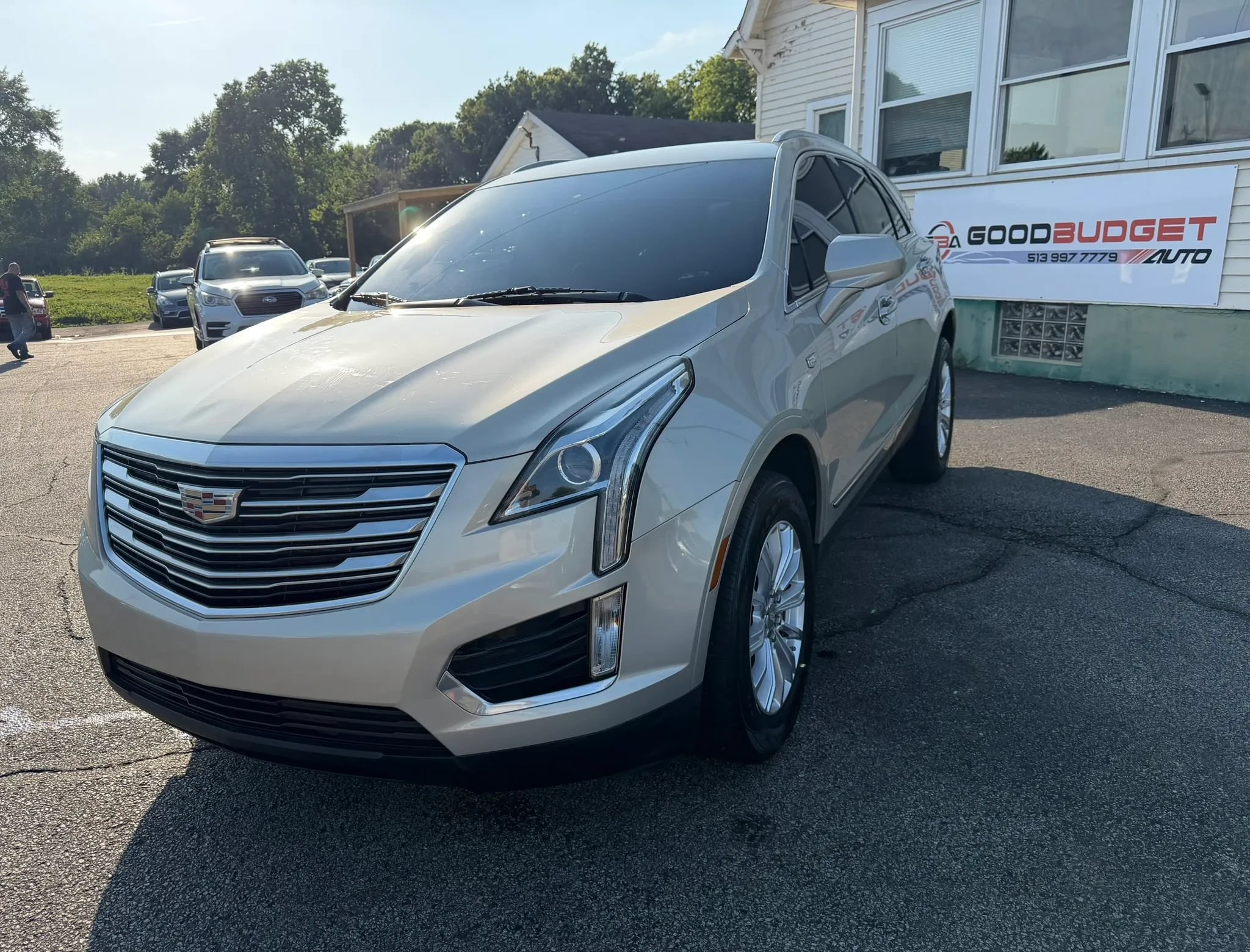 Used 2017 Cadillac XT5 FWD image 1