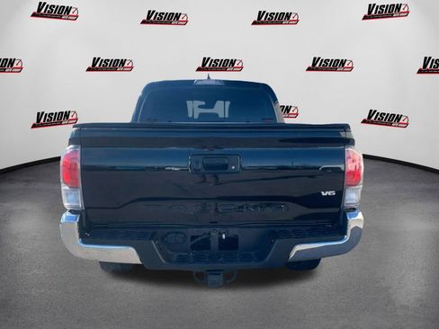 Used 2022 Toyota Tacoma TRD Off-Road image 6