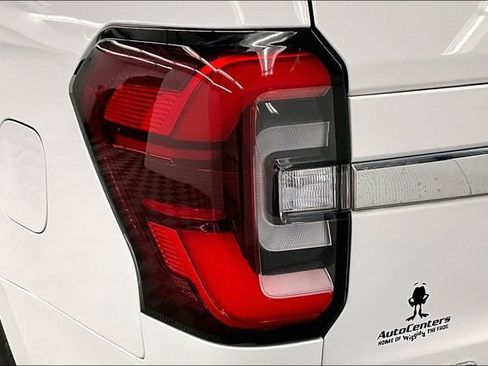 Used 2024 Ford Expedition Max Limited image 34