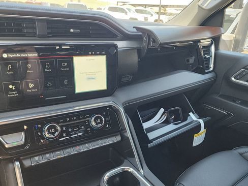 New 2026 GMC Sierra 2500 Denali image 37