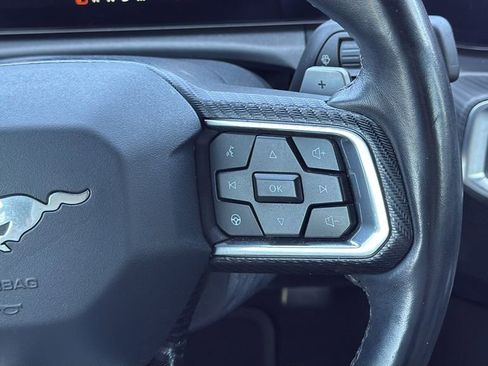 Used 2024 Ford Mustang GT Premium image 17