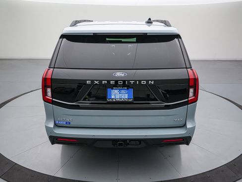New 2026 Ford Expedition Max Active image 5