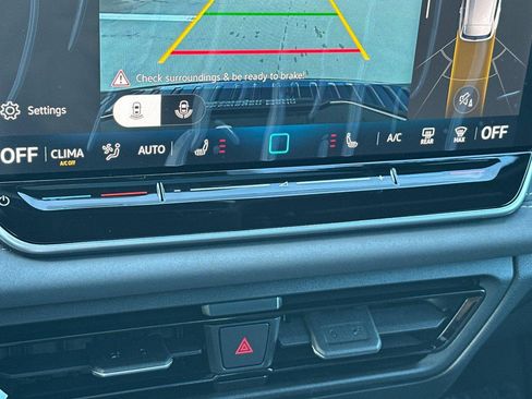 New 2026 Volkswagen Tiguan SE R-Line image 19