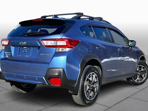 Used 2019 Subaru Crosstrek 2.0i Premium w/ Moonroof Package image 12