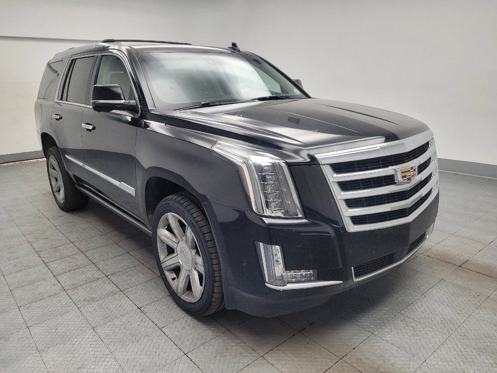 Used 2017 Cadillac Escalade Premium Luxury RWD image 13
