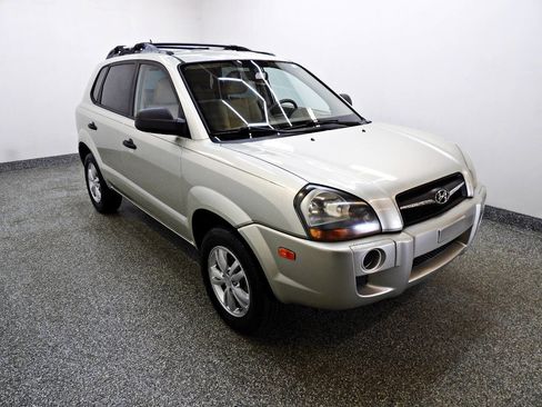 Used 2009 Hyundai Tucson GLS FWD image 3