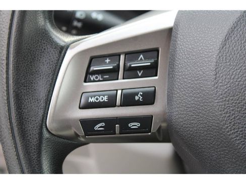 Used 2014 Subaru Forester 2.5i AWD/4WD image 16