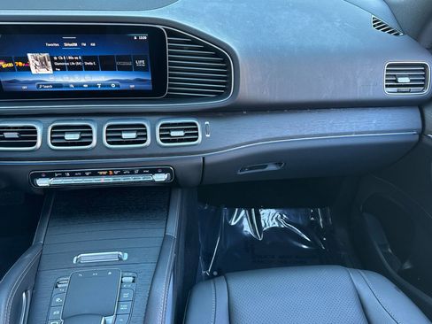 Used 2025 Mercedes-Benz GLE 350 350 image 30