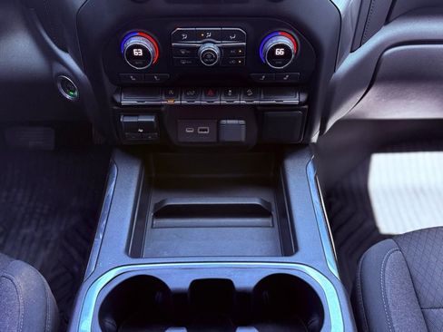 Used 2021 Chevrolet Silverado 1500 RST image 37