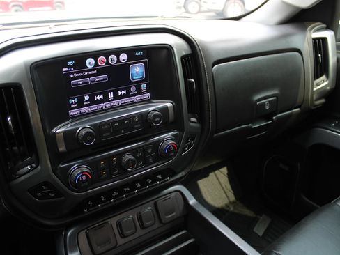 Used 2019 Chevrolet Silverado 2500 LTZ w/ Duramax Plus Package AWD/4WD image 8